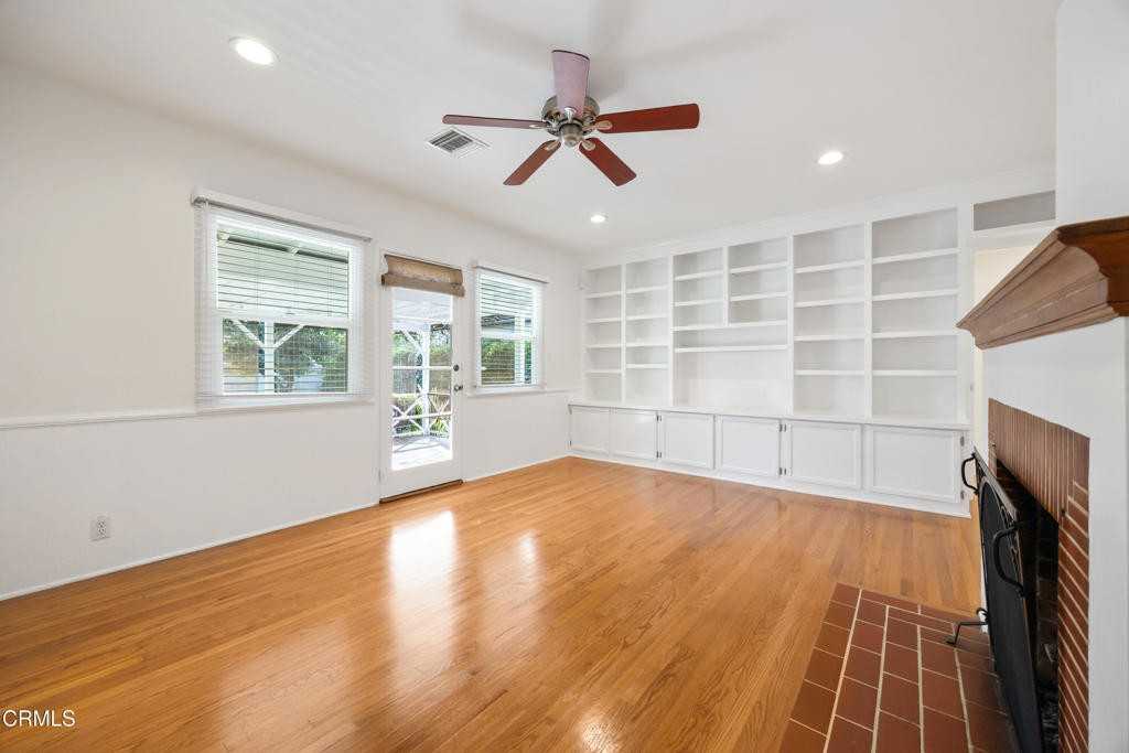 2380 Queensberry Rd #2380 - Photo 3 of 24