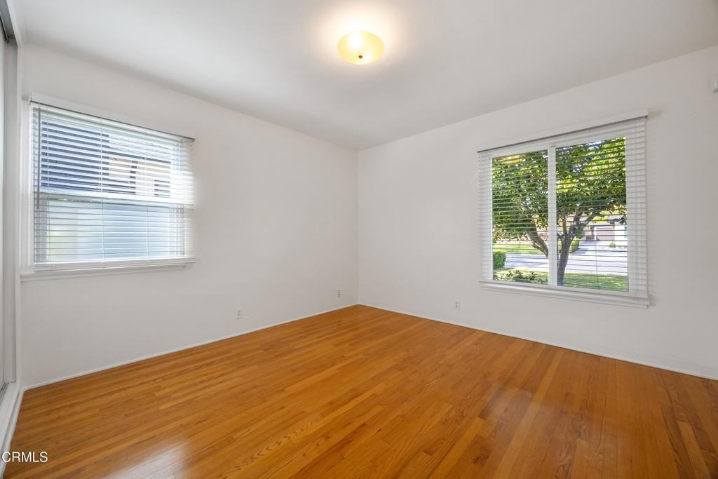 2380 Queensberry Rd #2380 - Photo 5 of 24