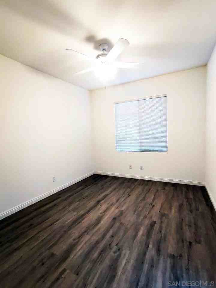 1217 Ridgegrove Ln #1217 - Photo 6 of 12