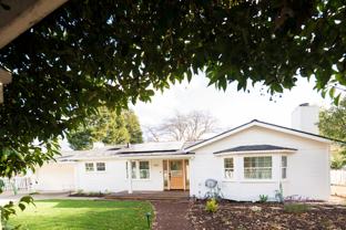 421 Kahrs Ave - Photo 1 of 1