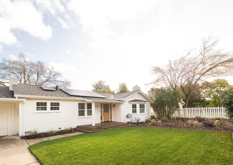 421 Kahrs Ave - Photo 2 of 30