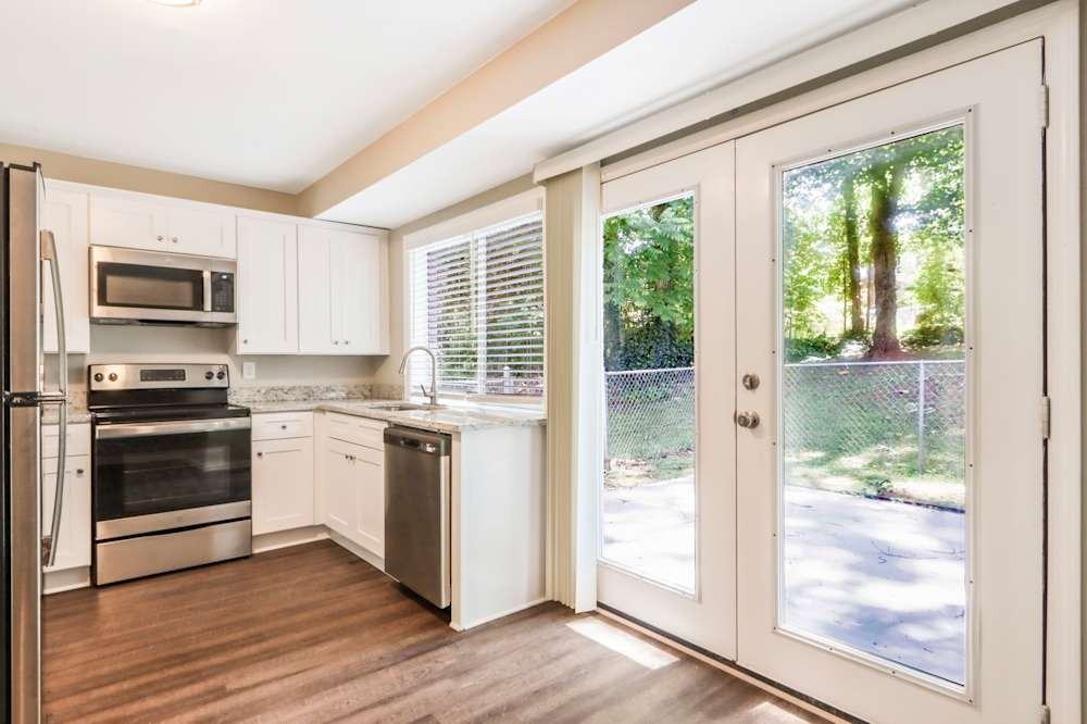 3872 Leisure Springs Drive - Photo 6 of 16