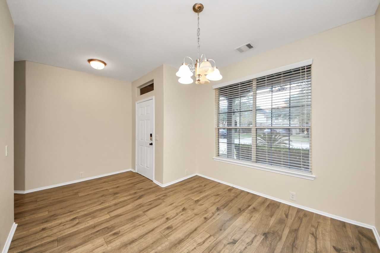 6003 Baileys Run Ln #6003 - Photo 2 of 39