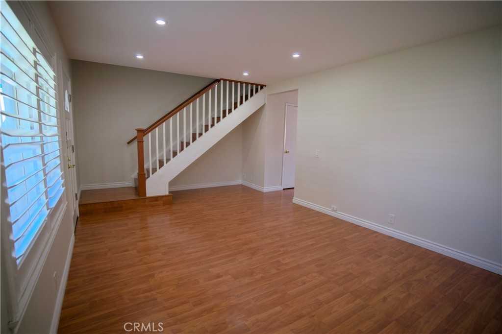 10 Raleigh #10 - Photo 5 of 28