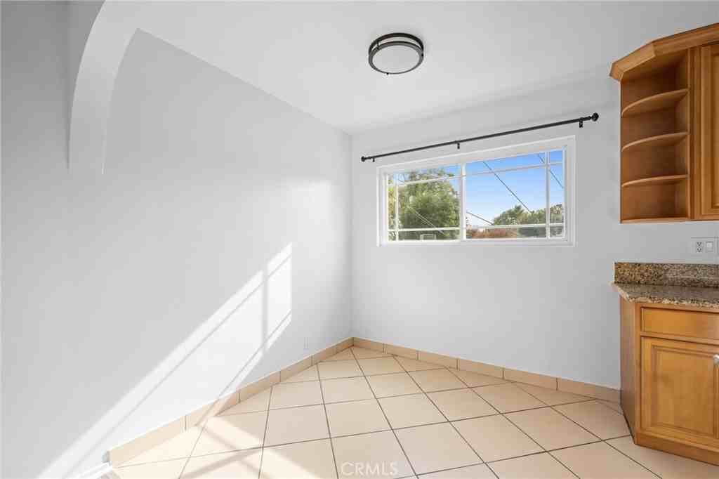 1415 Cosmic Way #1415-6 - Photo 5 of 24