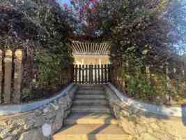 featured image of 625 E Mountain St #625