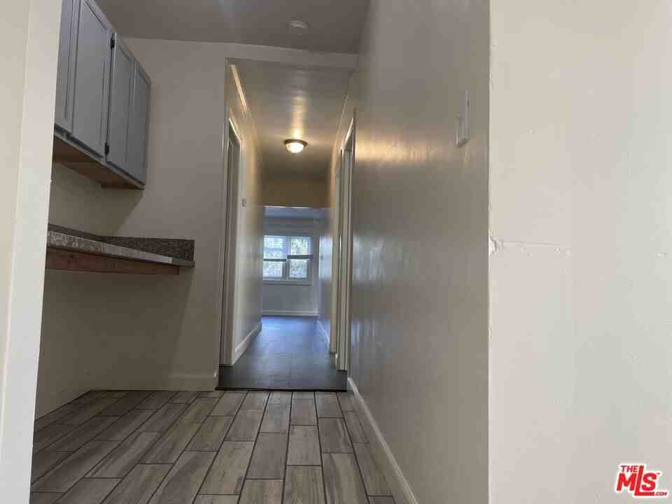 2309 S Budlong Ave #2309 - Photo 6 of 15