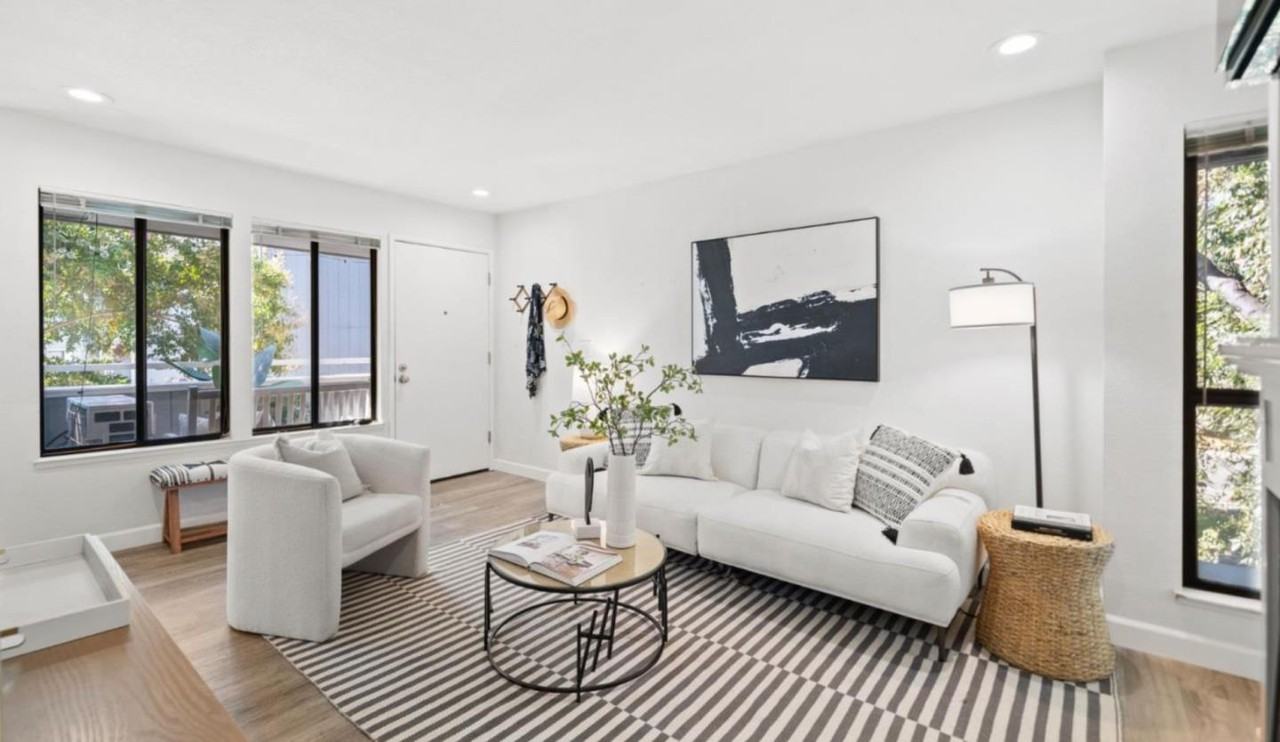 906 La Barbera Dr #906 - Photo 5 of 25