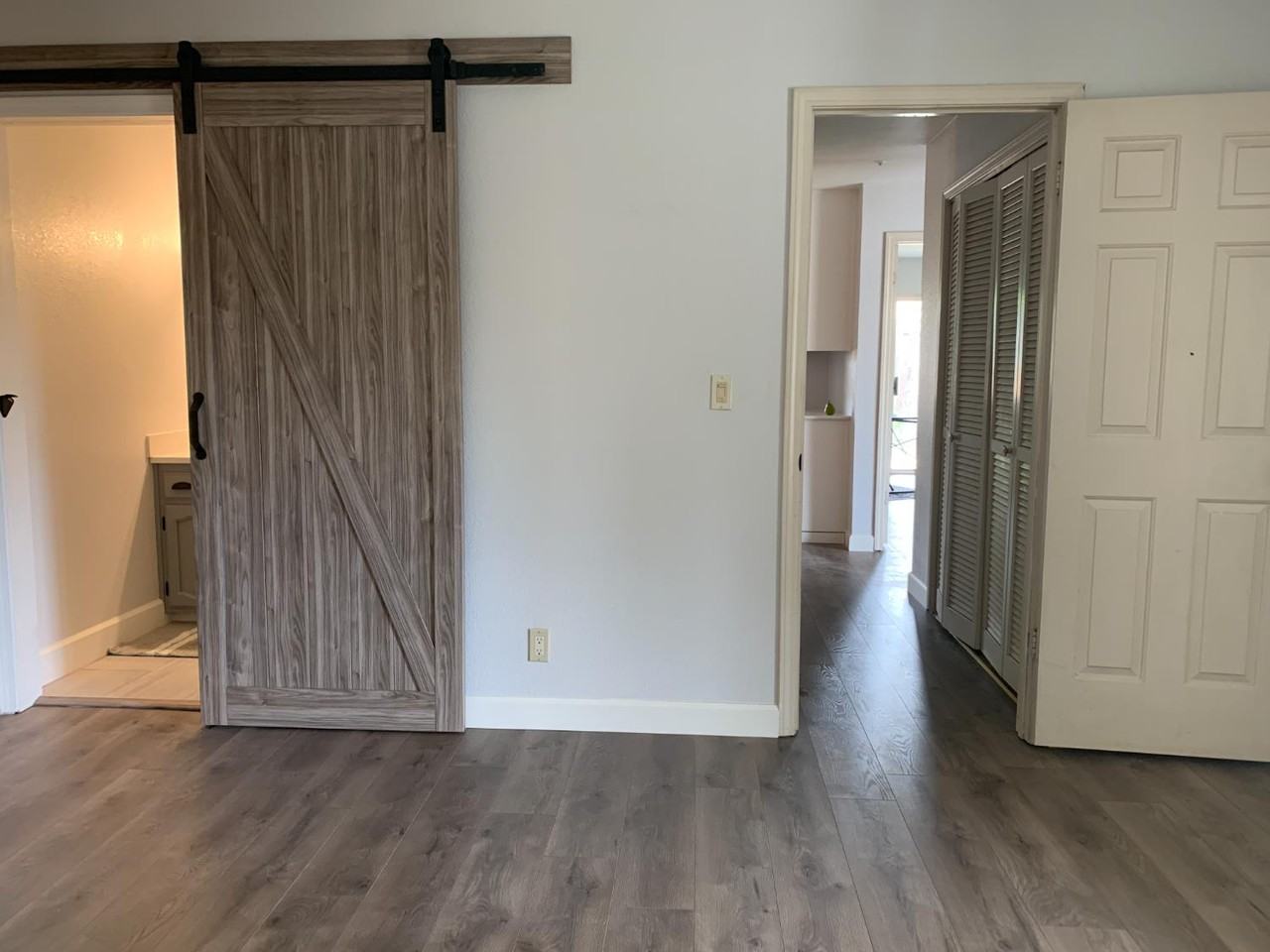 593 Andrea Cir #593 - Photo 2 of 23