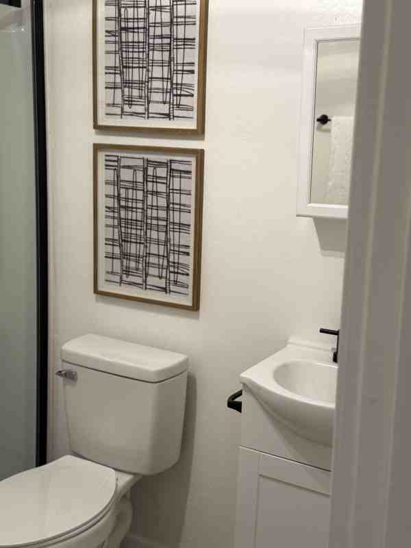 908 Texas Ave #B - Photo 3 of 11