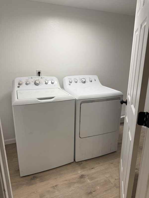 908 Texas Ave #B - Photo 7 of 11