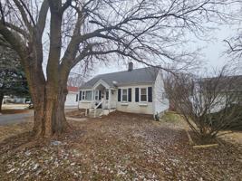 featured image of 15316 S Corbin St