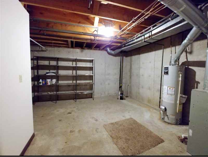 8415 E Gilbert St - Photo 3 of 24