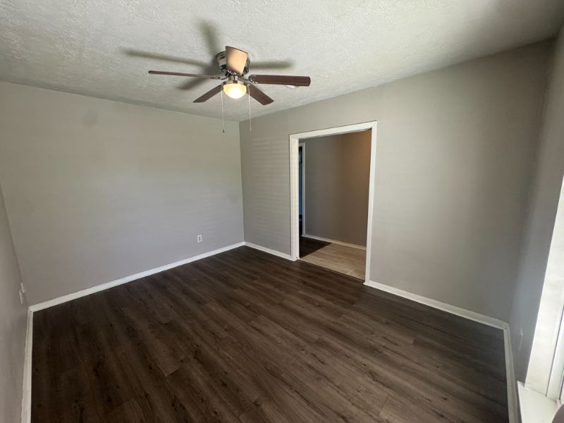 2714 5th Ave N - Photo 5 of 20