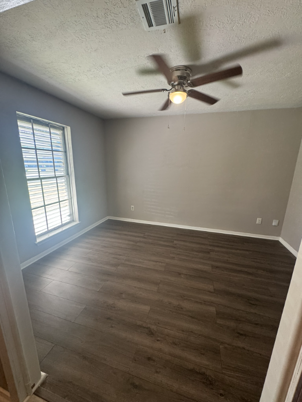 2714 5th Ave N - Photo 6 of 20