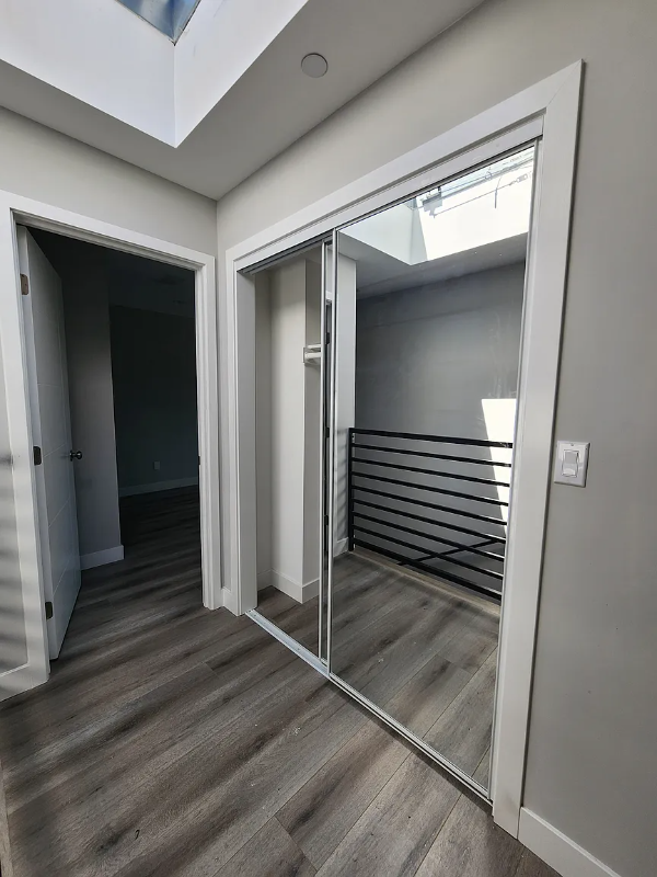 3330 Portola Ave #1-5 - Photo 6 of 10