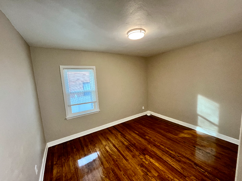 908 State St #908 - Photo 7 of 9