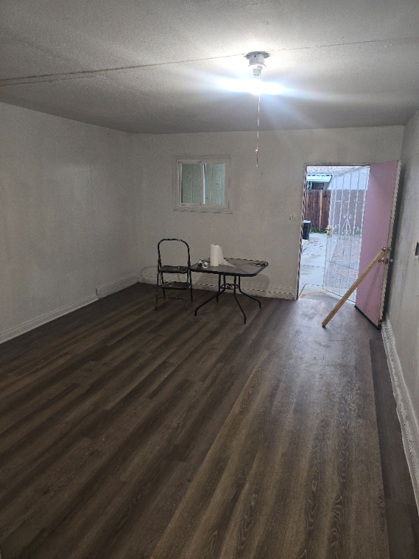 44560 Grovewood Cir #1 - Photo 3 of 16