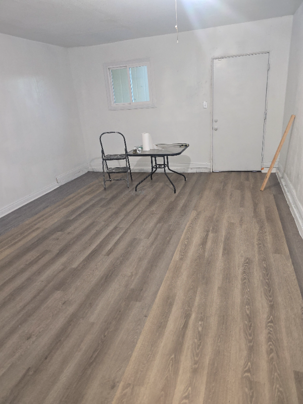 44560 Grovewood Cir #1 - Photo 5 of 16