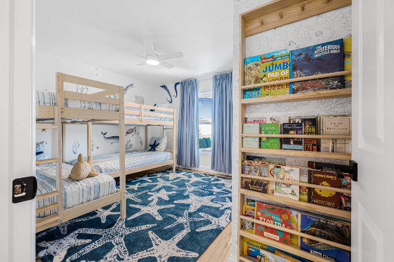 7516 22nd Ave W - Photo 5 of 20