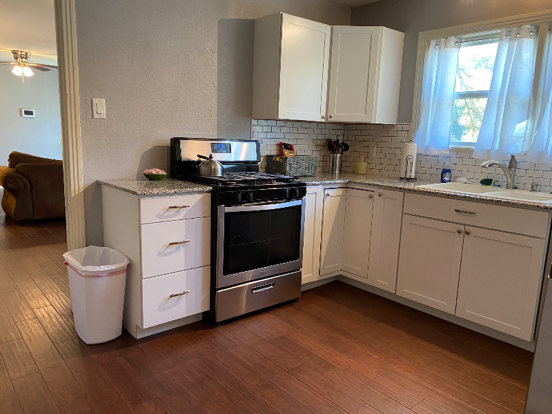 601 Turner St - Photo 4 of 17