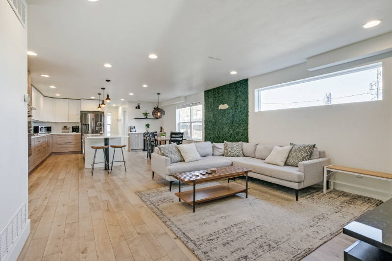 3044 N Speer Blvd - Photo 5 of 20