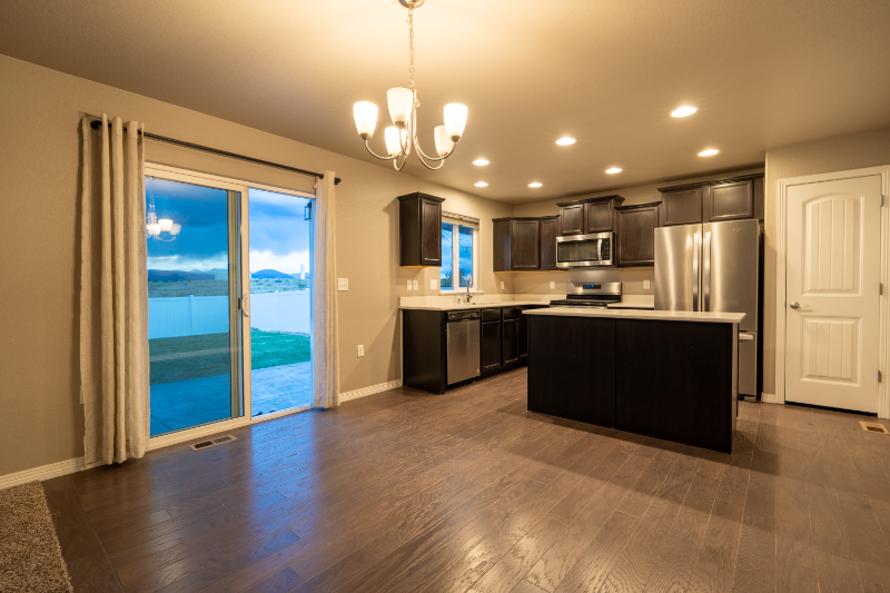 2481 Likens Dr - Photo 5 of 20