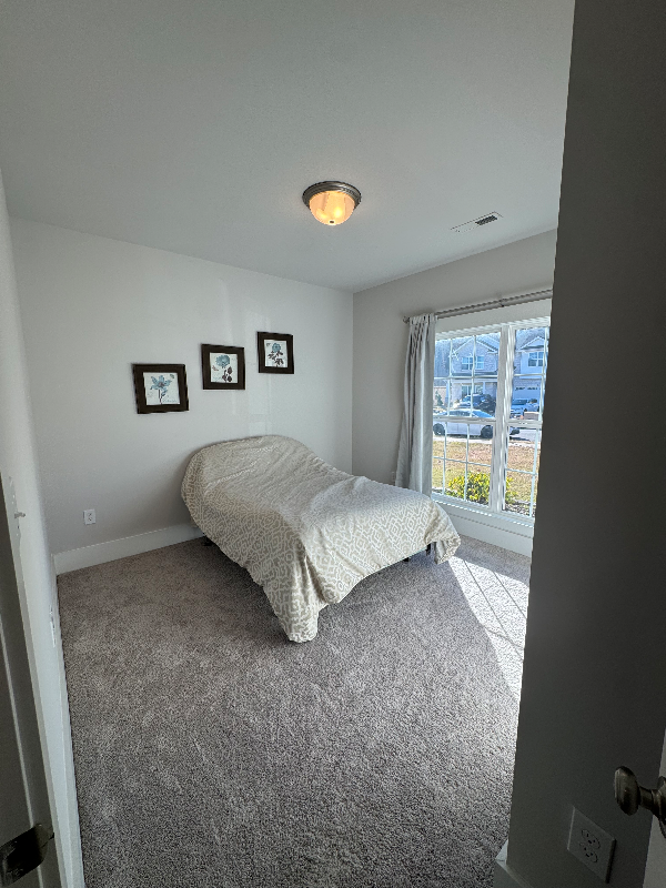 4021 Rockland Cir Se - Photo 6 of 15