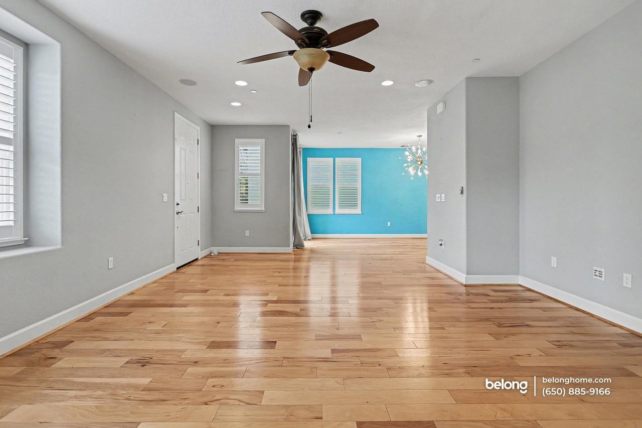 568 Selby Ln - Photo 5 of 26