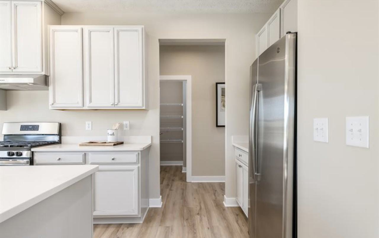 7700 Pestle Ln - Photo 4 of 50