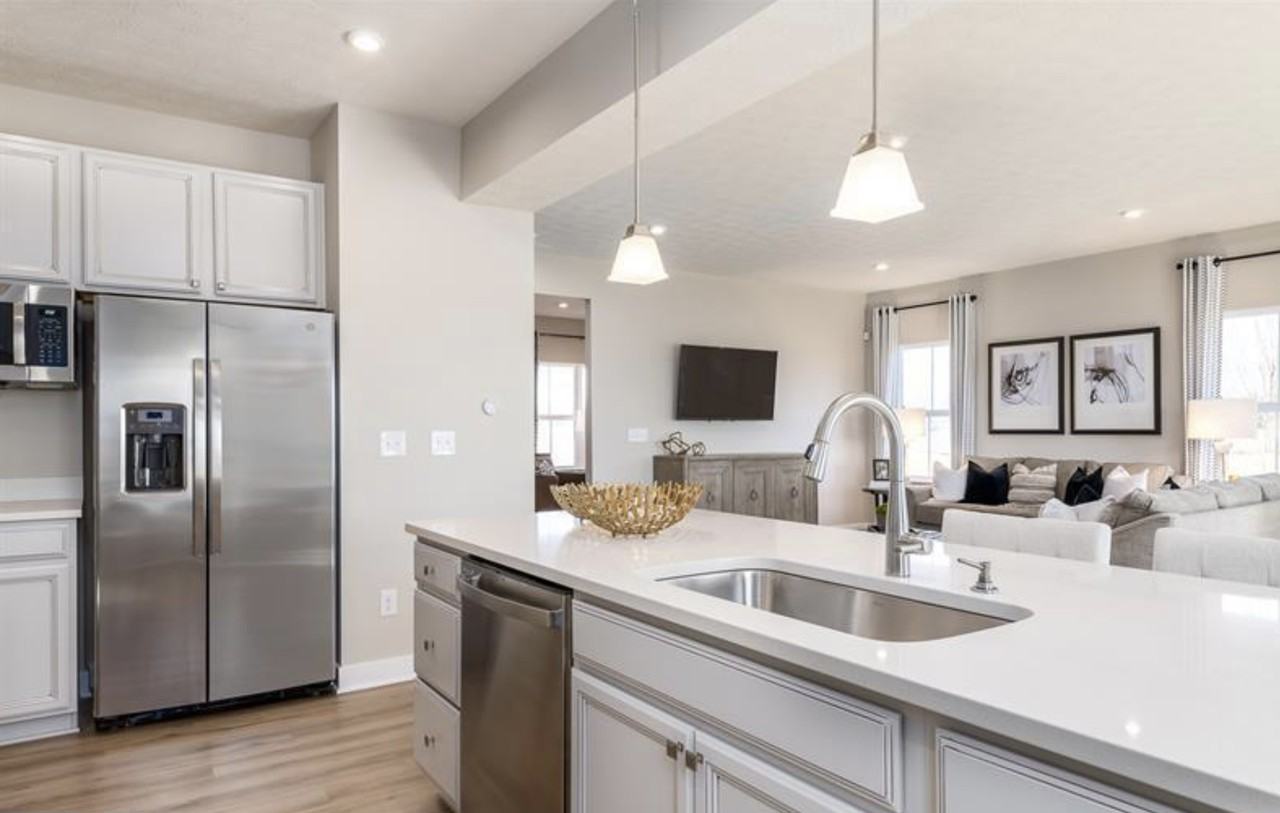 7700 Pestle Ln - Photo 5 of 50