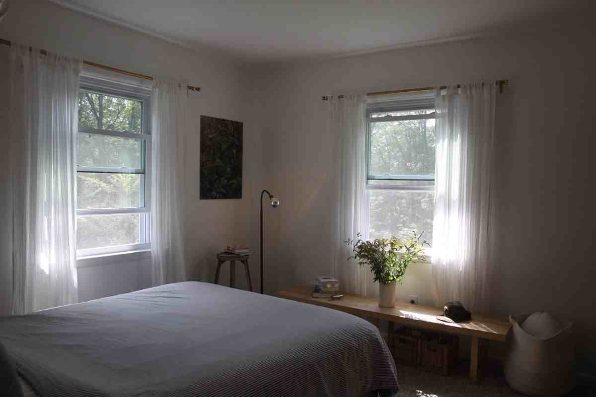 136 School St - Photo 3 of 4