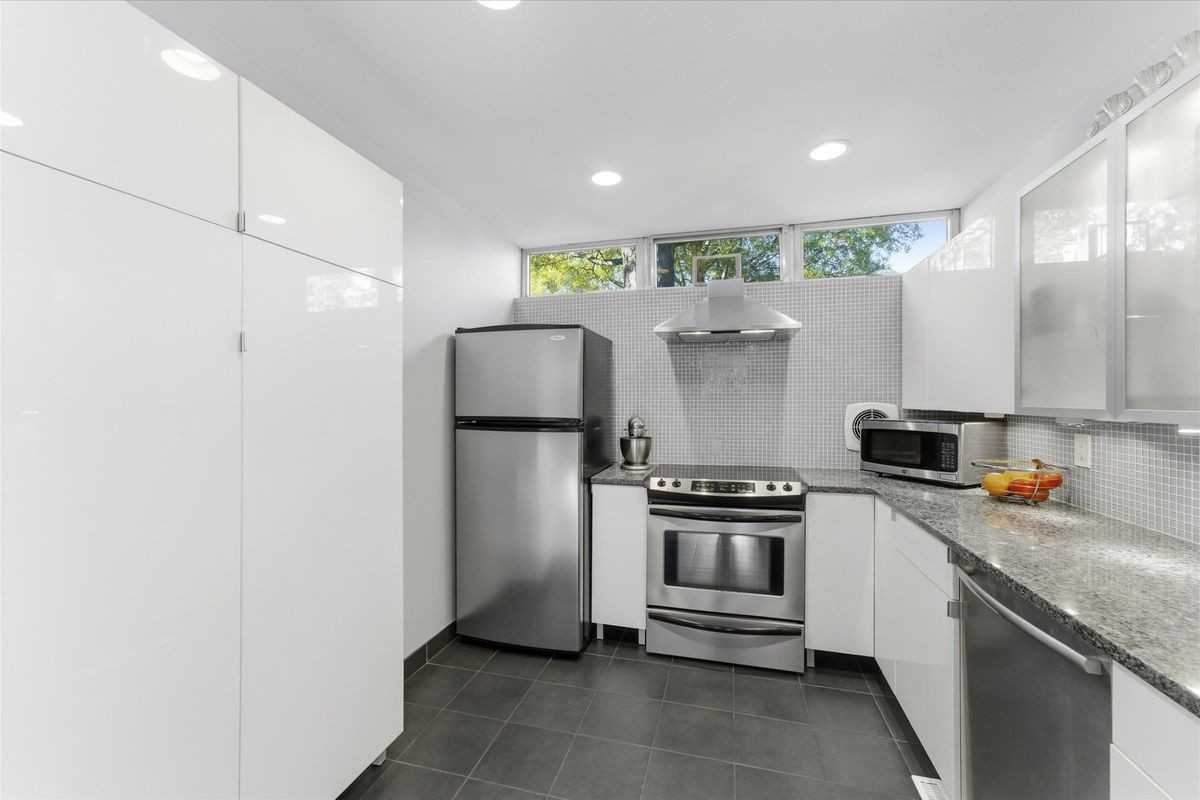 1378 4th St Sw - Photo 6 of 37