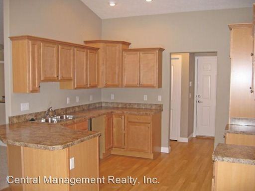 50292 Linnwood Dr - Photo 3 of 16