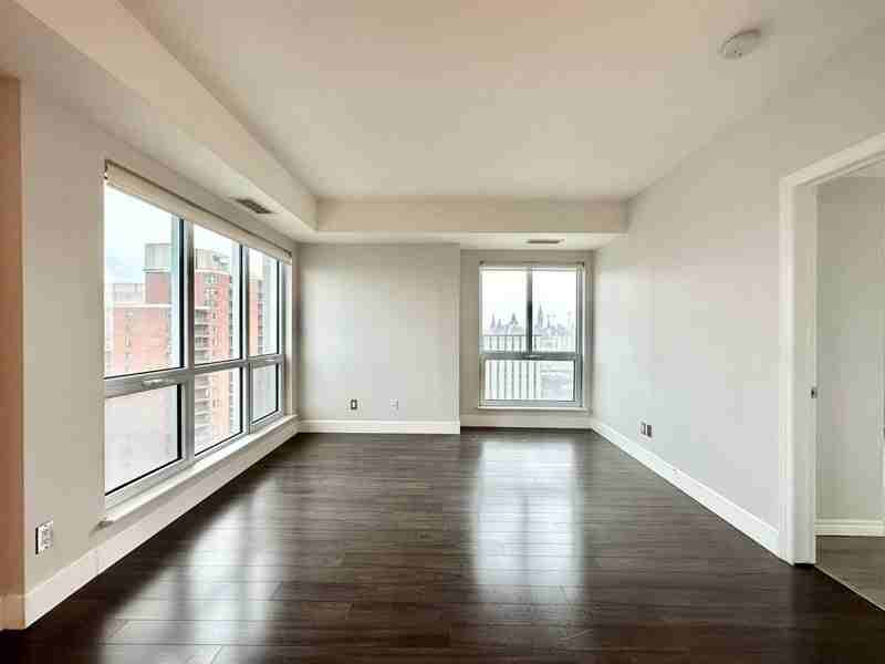 200 Rideau St Unit 1707 - Photo 4 of 13
