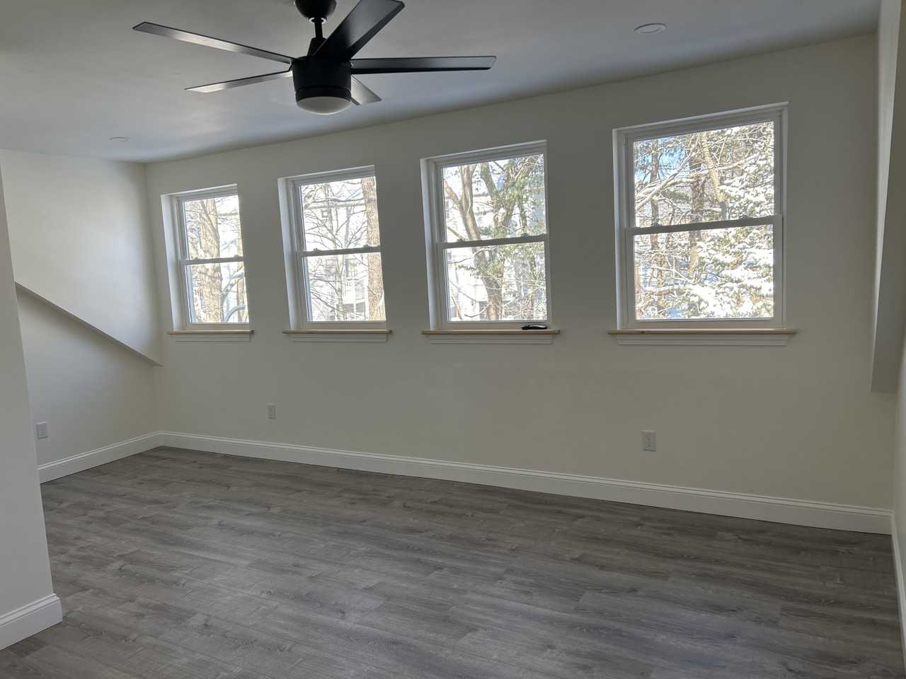 32 Revere Ct #NA - Photo 5 of 10