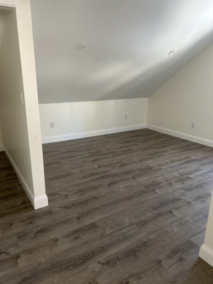 32 Revere Ct #NA - Photo 7 of 10