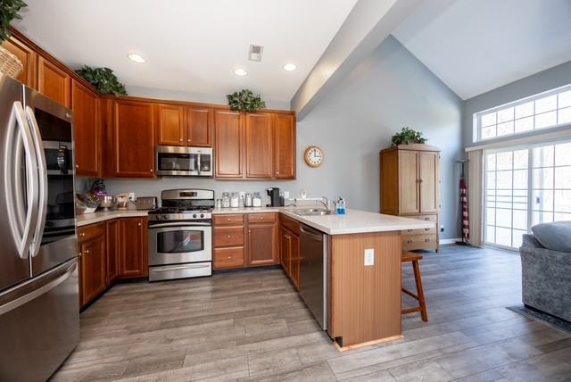 612 Churchill Rd #612 - Photo 7 of 19