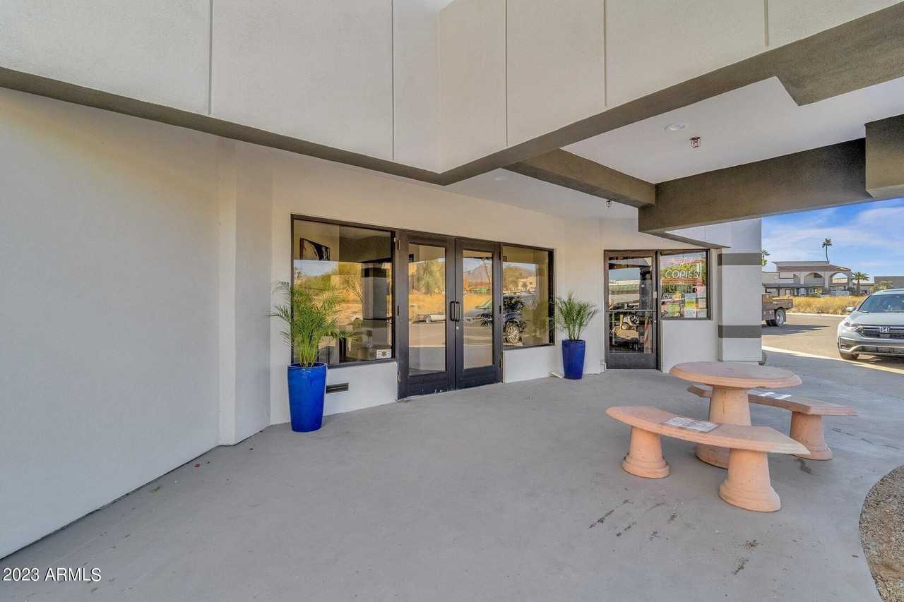 13235 N Verde River Dr Ste 6 #6 - Photo 4 of 21