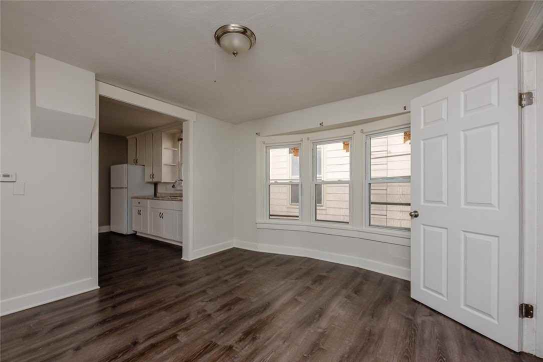 144 Adams St - Photo 5 of 18