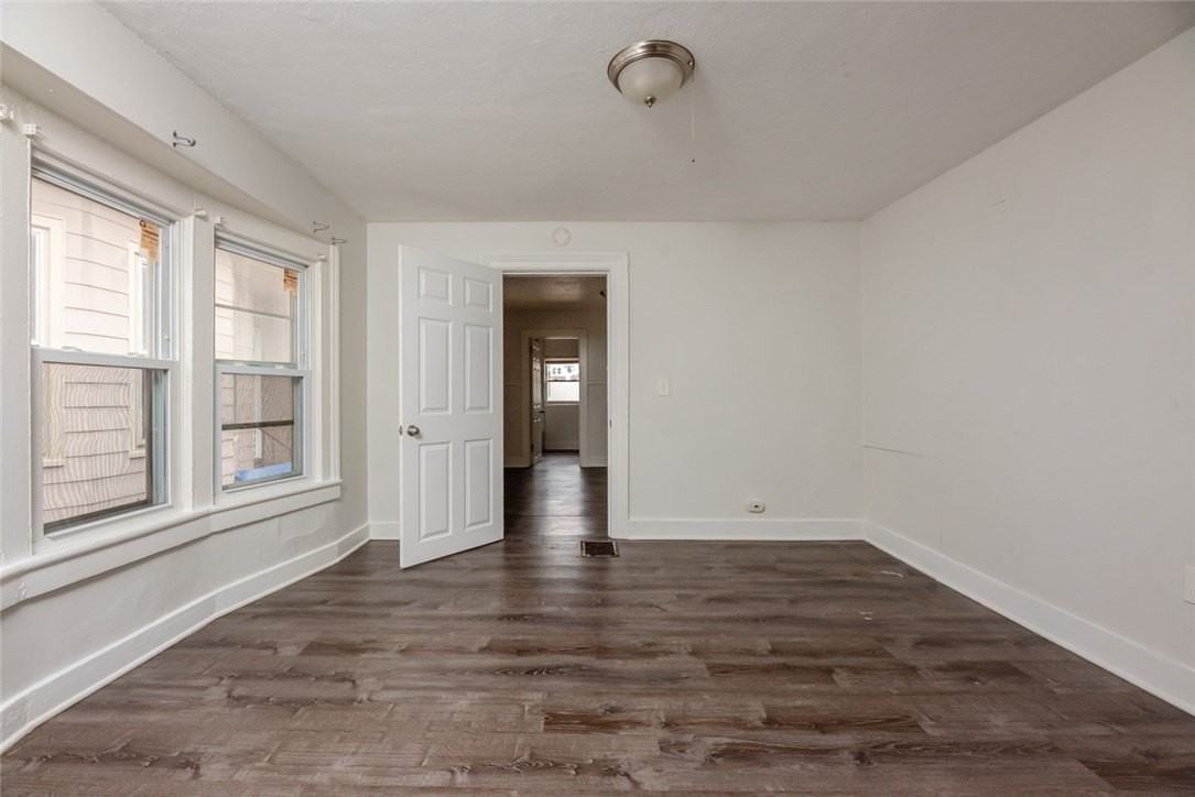 144 Adams St - Photo 6 of 18