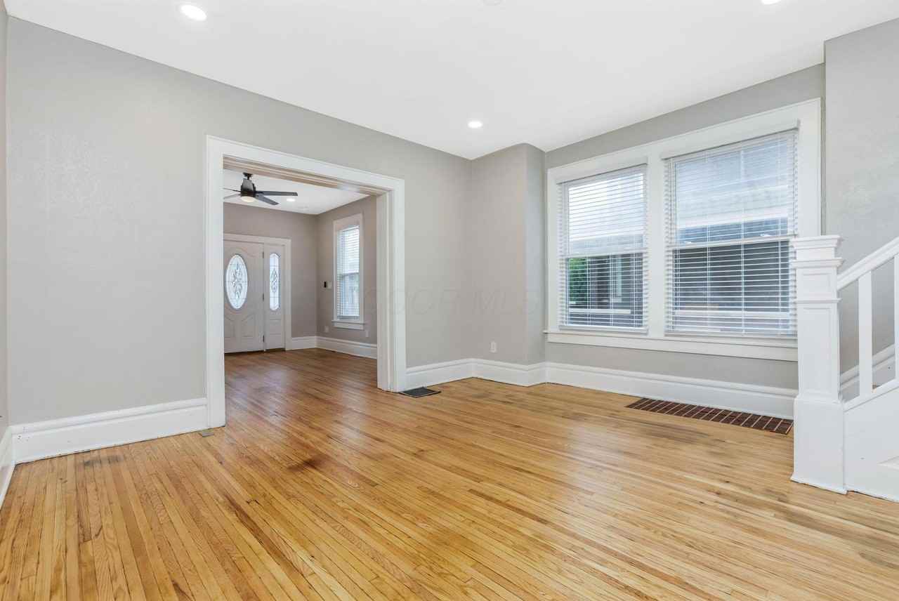 412 E Oakland Ave Unit 412 #412 - Photo 6 of 33