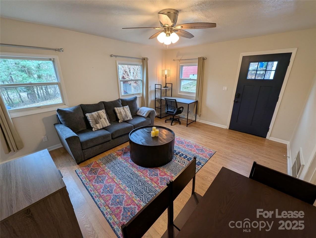 Woodrow Ave - Photo 5 of 33