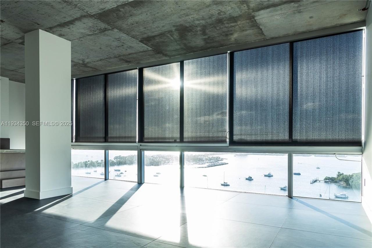 7934 West Dr 1401 - Photo 2 of 27