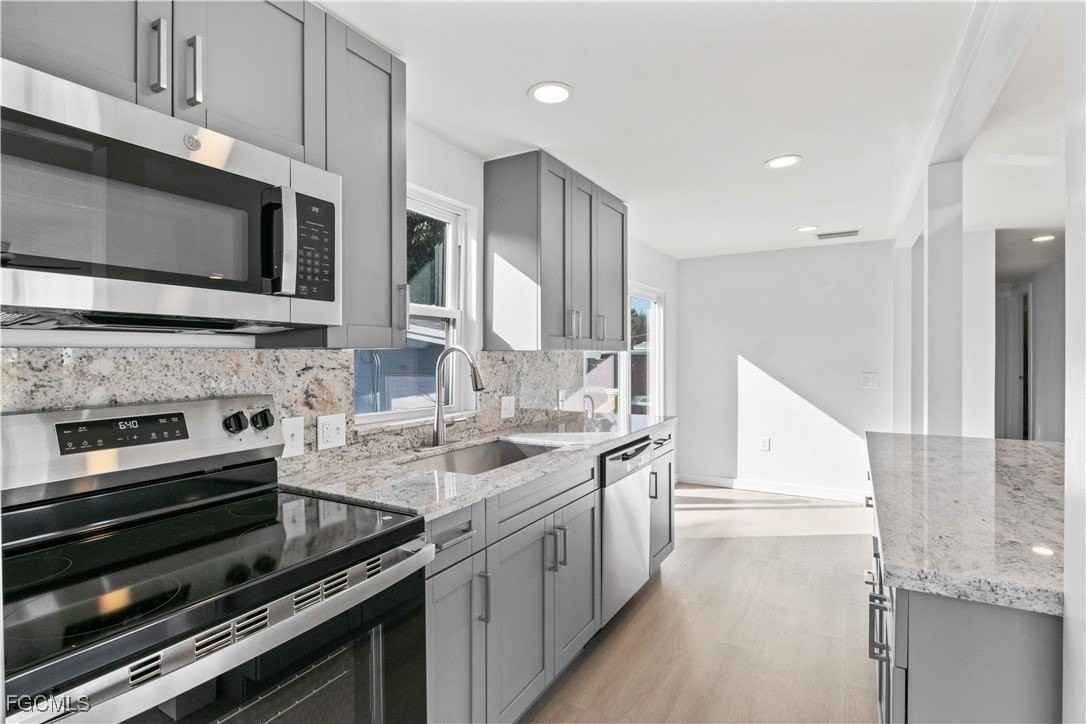 11217 Stringfellow Rd - Photo 7 of 26