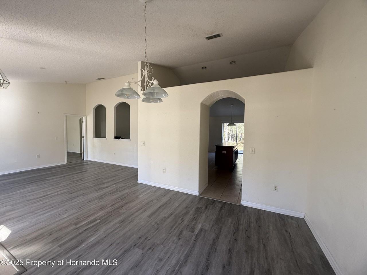 15096 Mount Ivy Rd - Photo 7 of 29