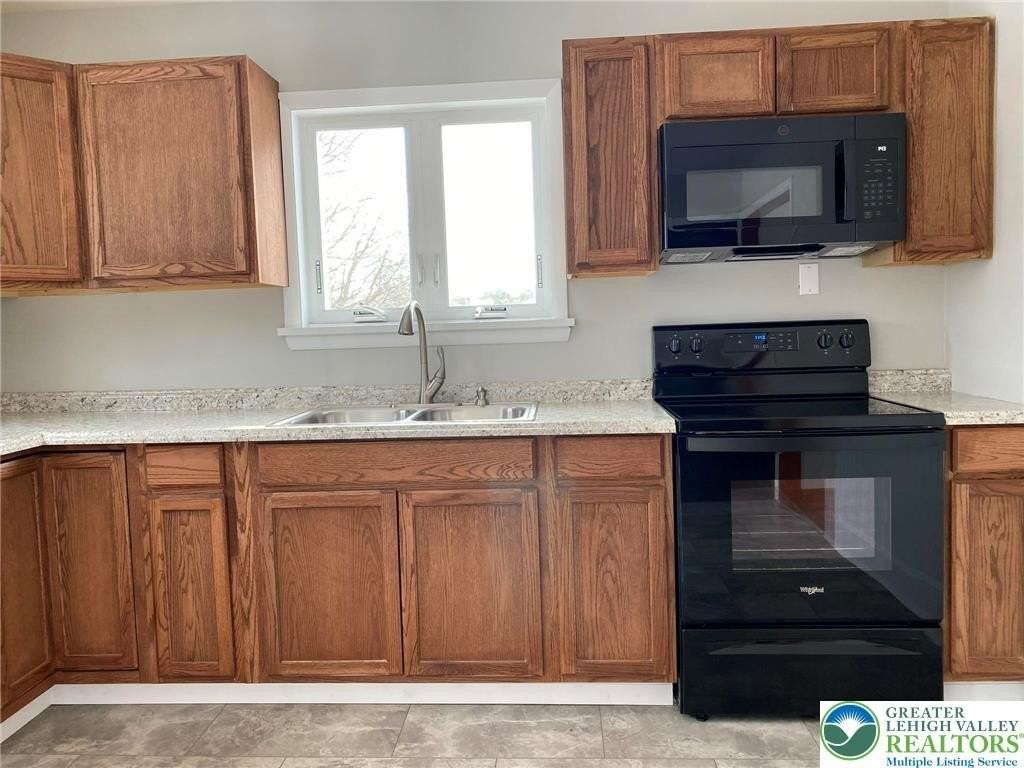 6450 Sullivan Trl - Photo 7 of 20