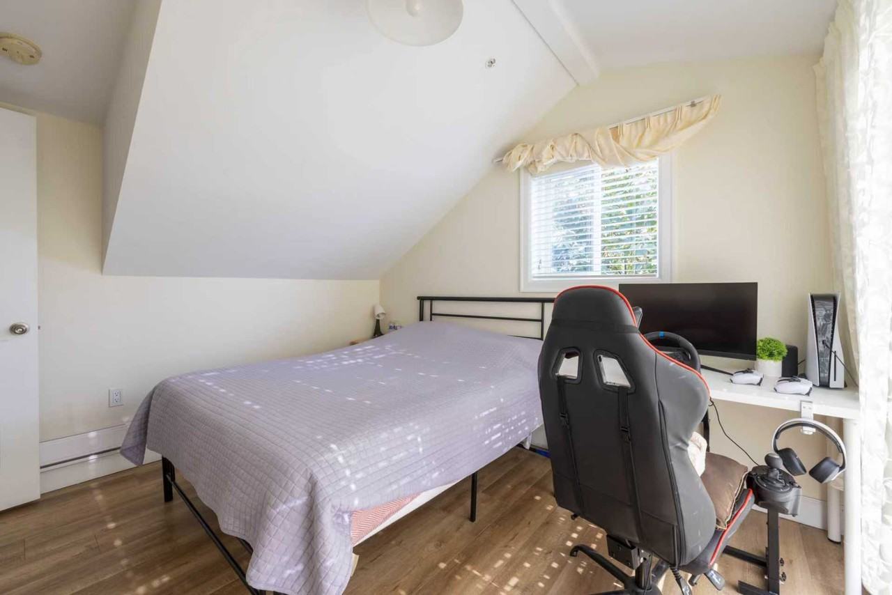 3162 Euclid Avenue - Photo 7 of 8