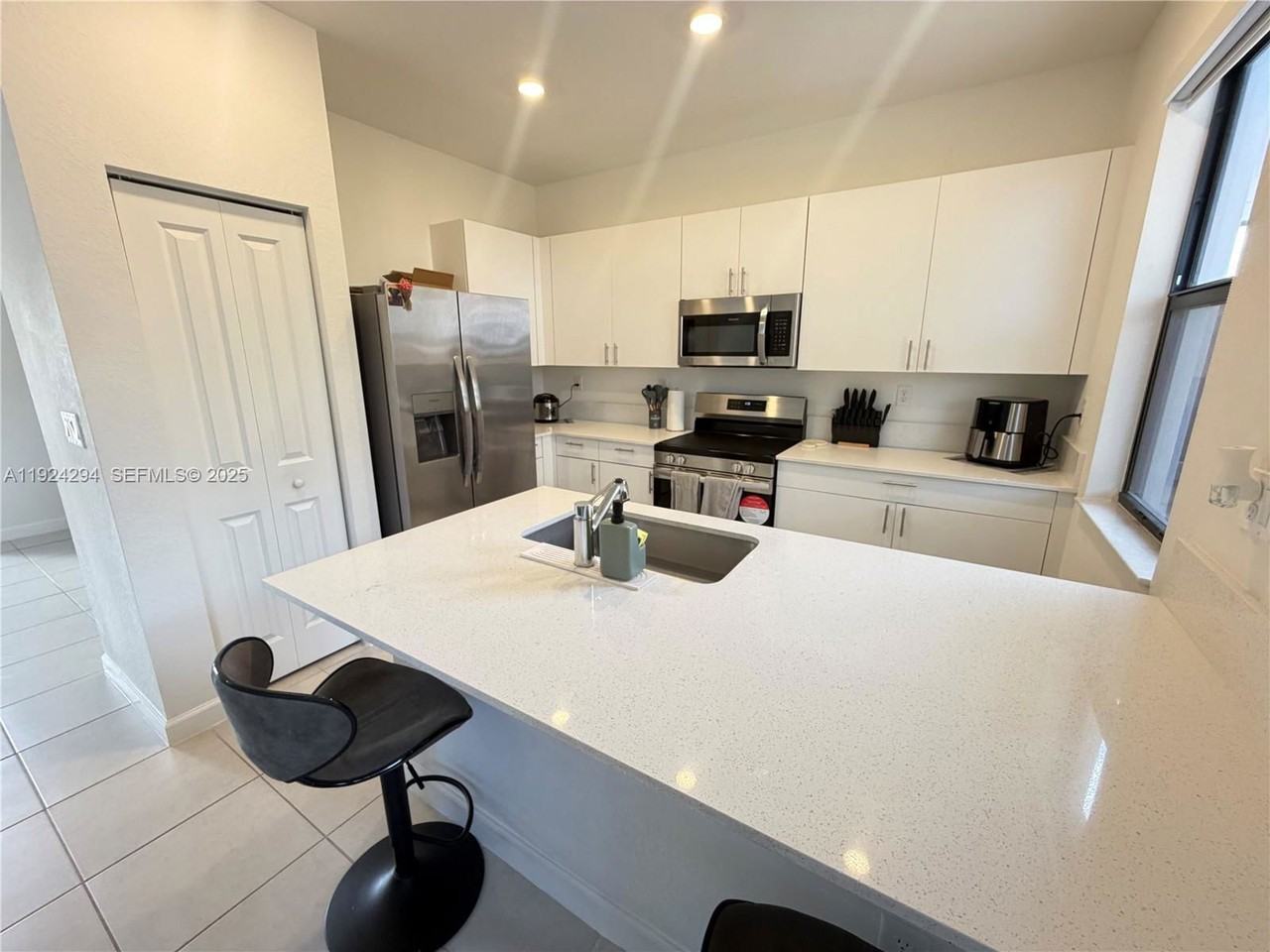 Sw 129th Ave - Photo 3 of 8