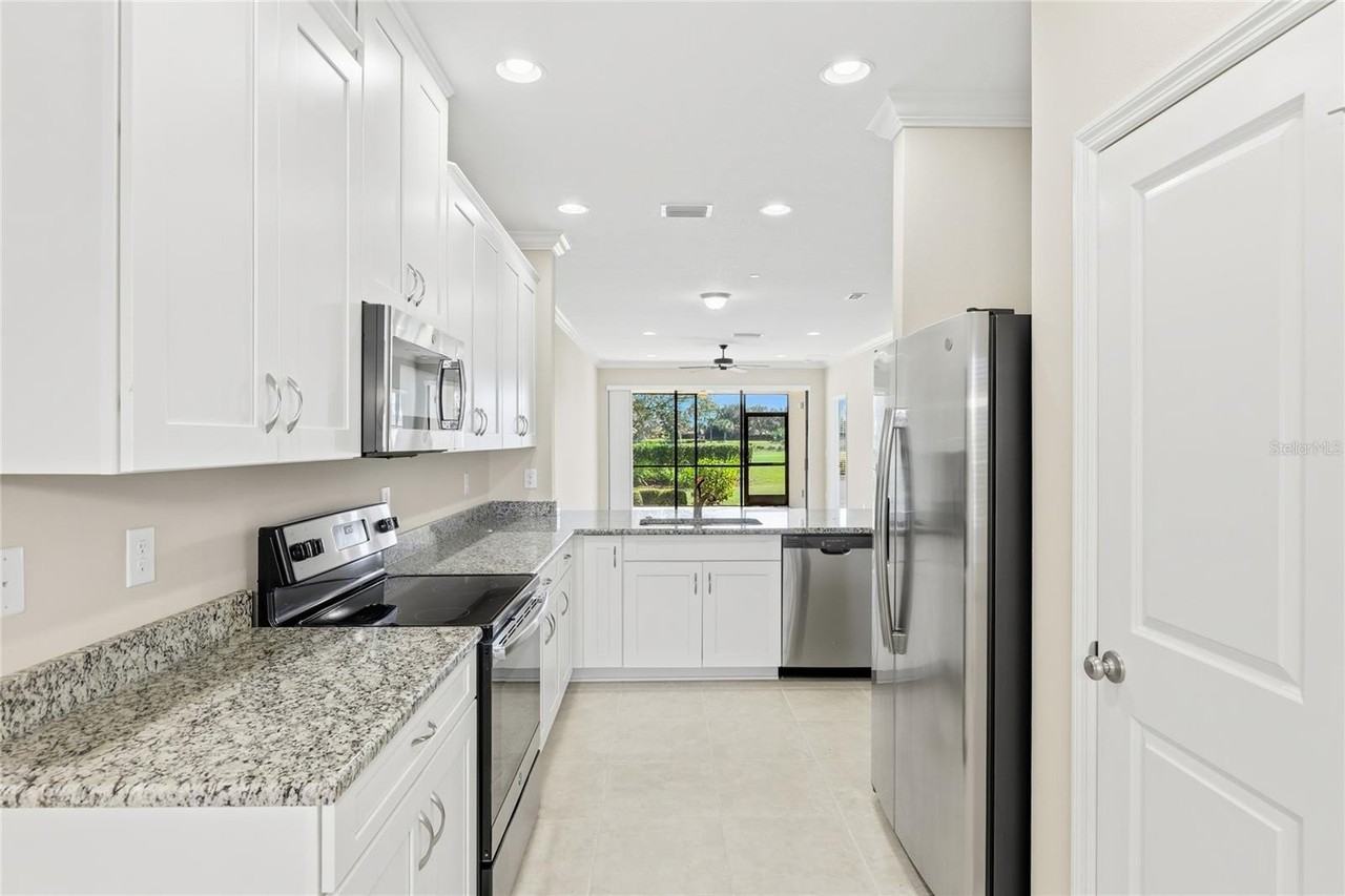 12710 Sorrento Way #102 - Photo 6 of 31